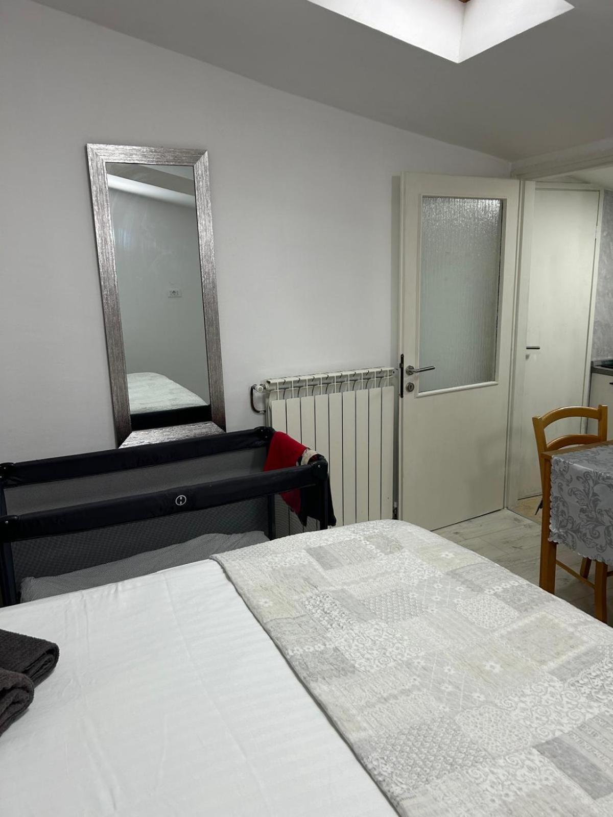 Apartments Oliva Porec Bagian luar foto