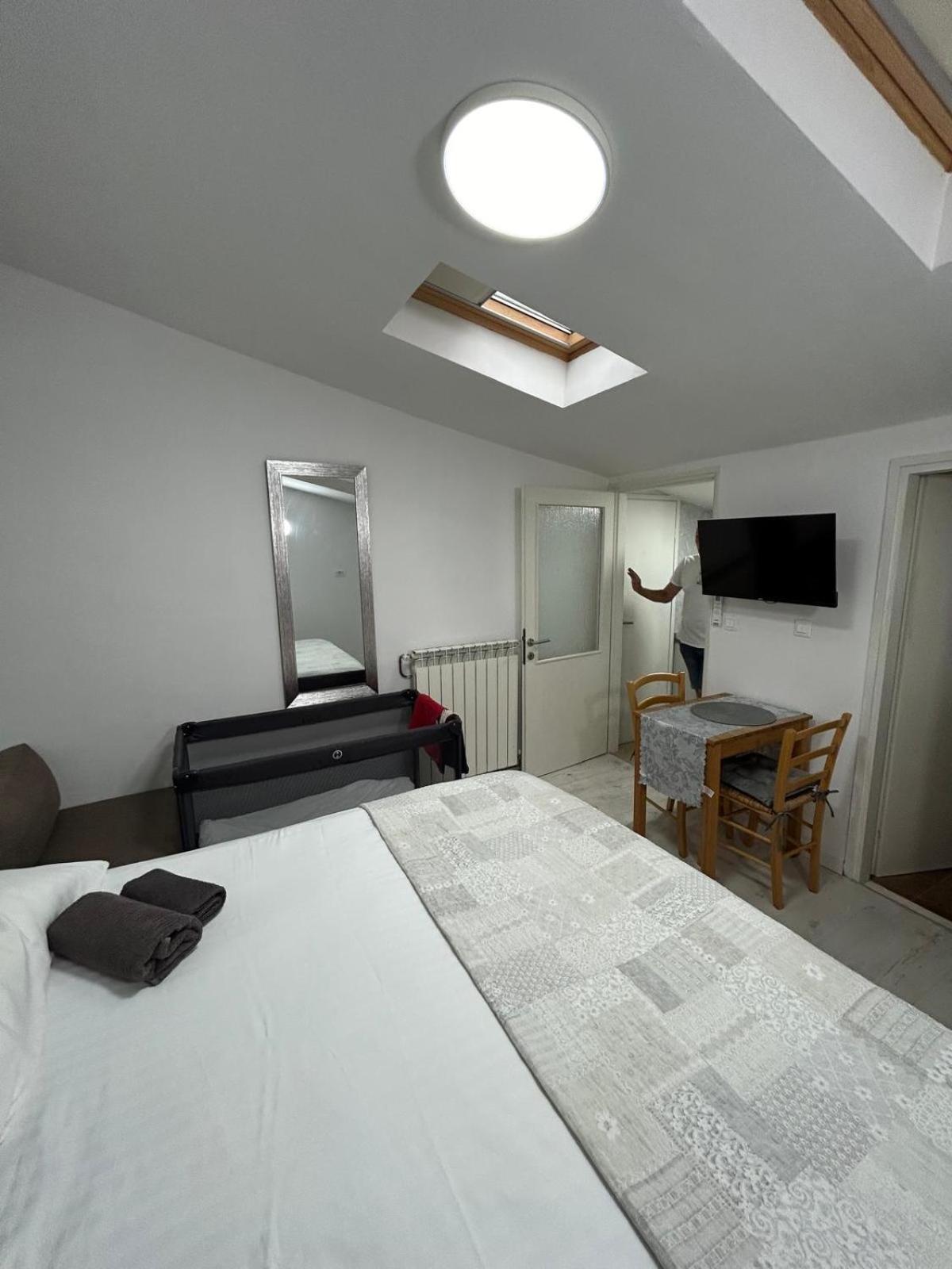Apartments Oliva Porec Bagian luar foto